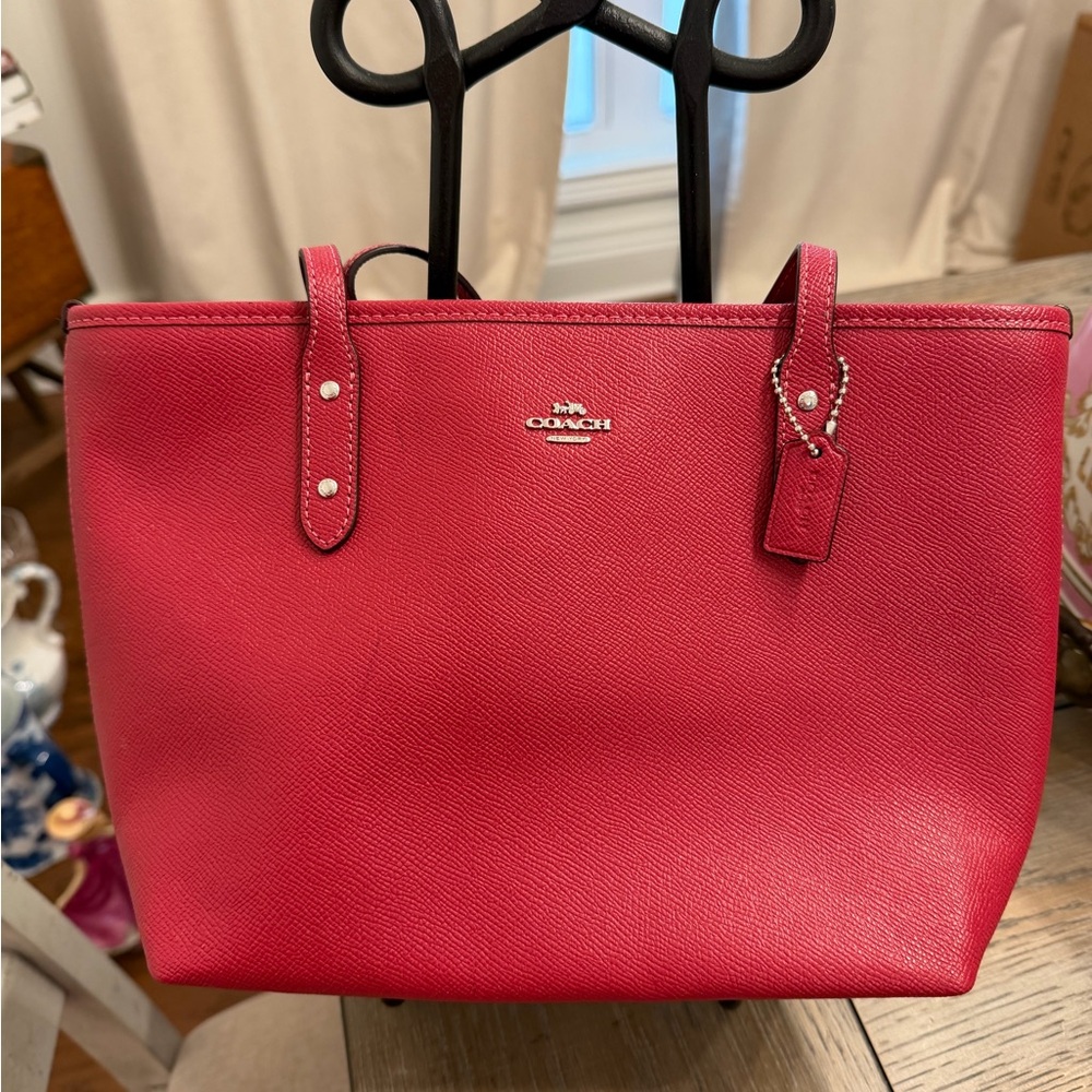 Coach Red with pink tint Purse women’s vintage 8 x 12